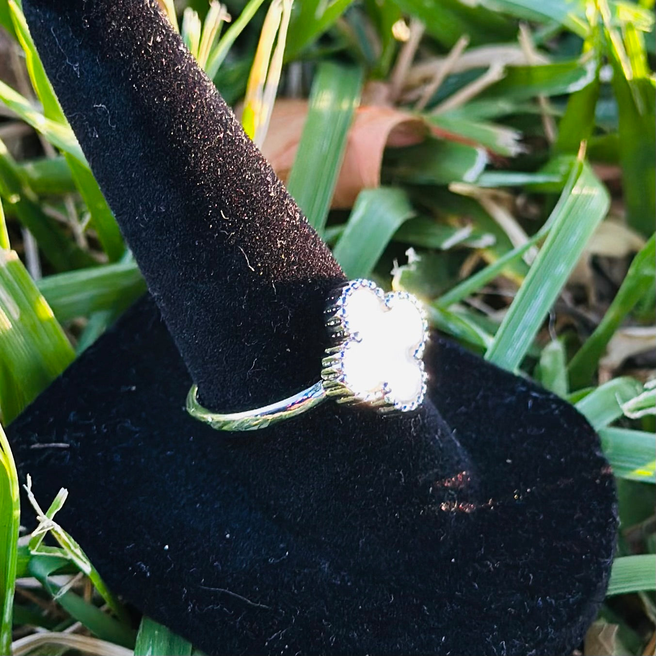 Adjustable Clover Rings - Silver Plated